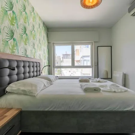 Spacious 2br En Suite, Downtown * Porto