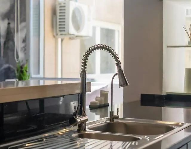 شقة Spacious 2br En Suite, Downtown بورتو