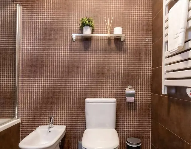 شقة Spacious 2br En Suite, Downtown