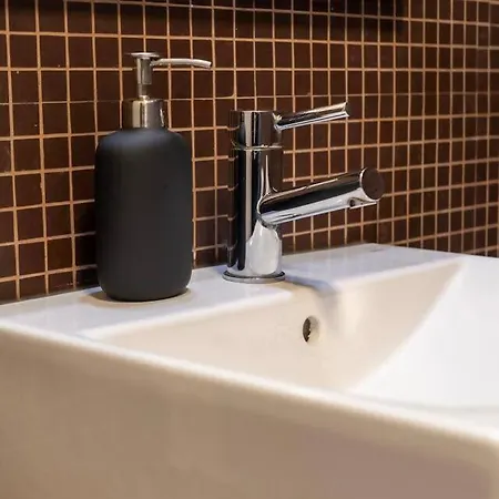 아파트 Spacious 2br En Suite, Downtown *